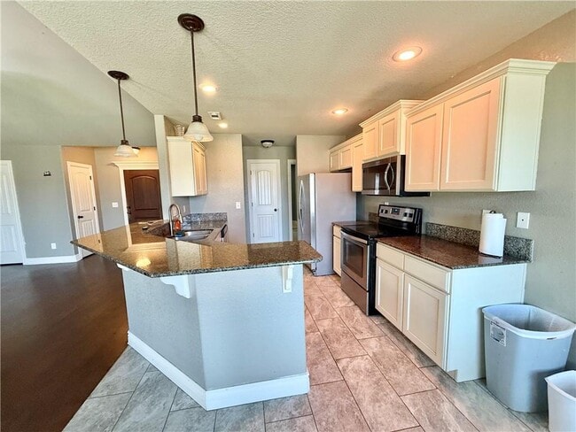 Building Photo - 1140 Willow Oak