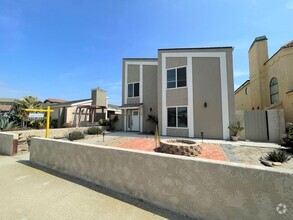 Building Photo - Oxnard Shores- Completely Remodeled & Step...