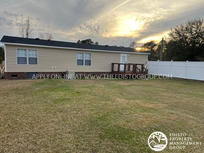 Building Photo - Charming 3-Bed, 2-Bath Country Home on 1.2 Acres – Near Bamberg & Orangeburg