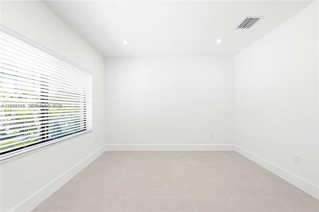 Building Photo - 11835 SW 37th St