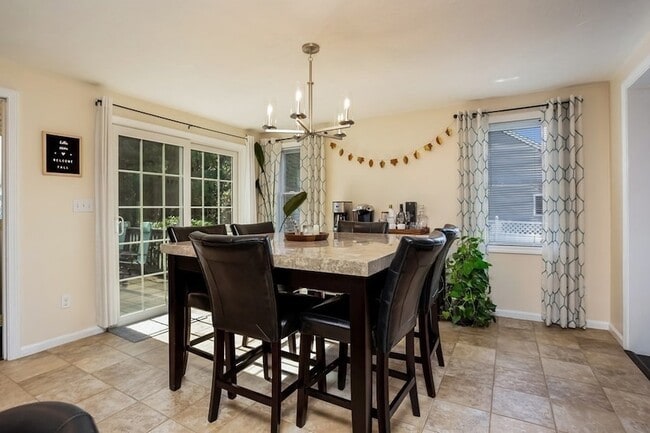 Building Photo - 59 Tynan Ave