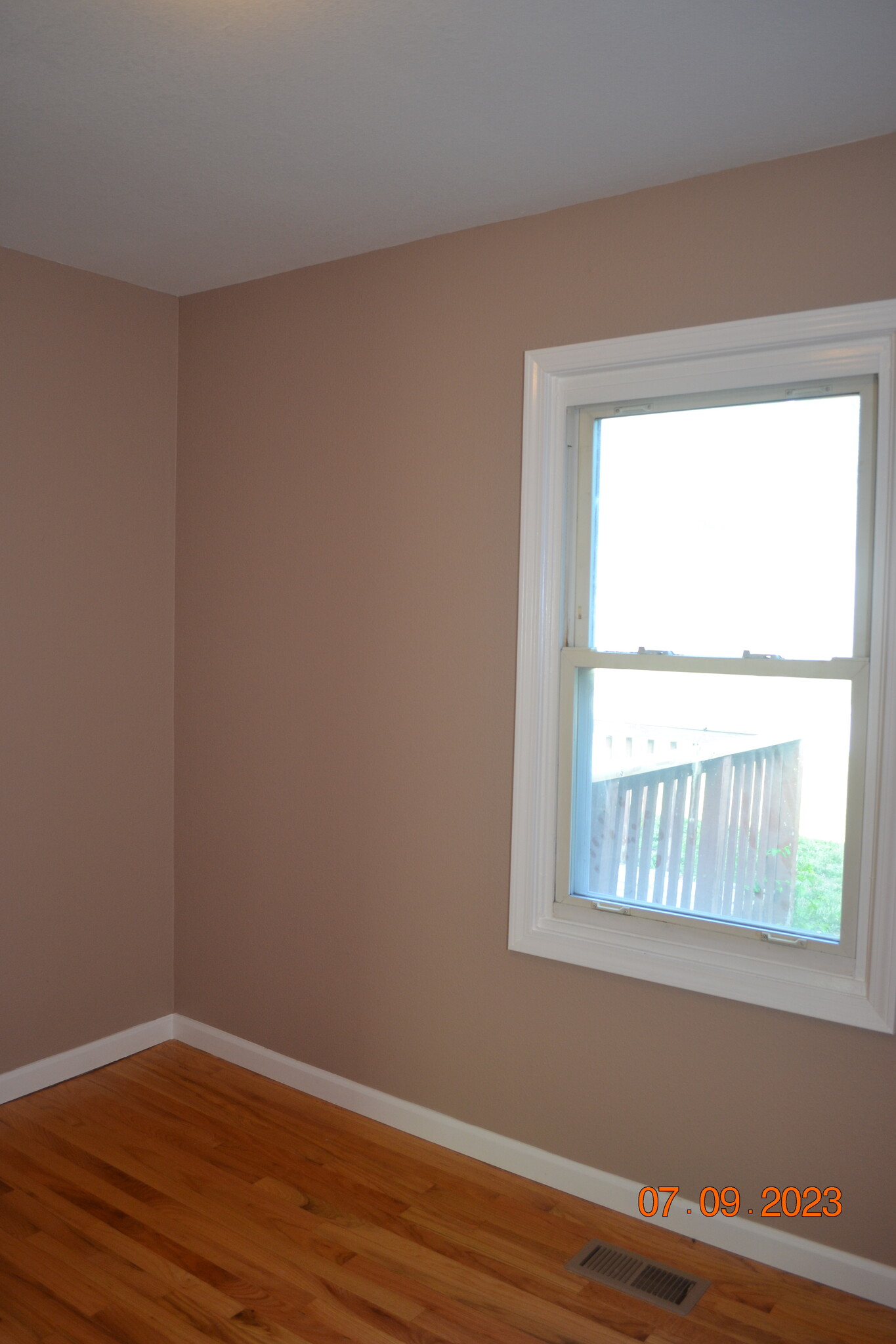 BR #3 - 15314 Fuller Ave