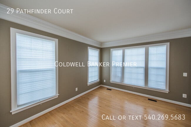 Building Photo - 29 Pathfinder Ct