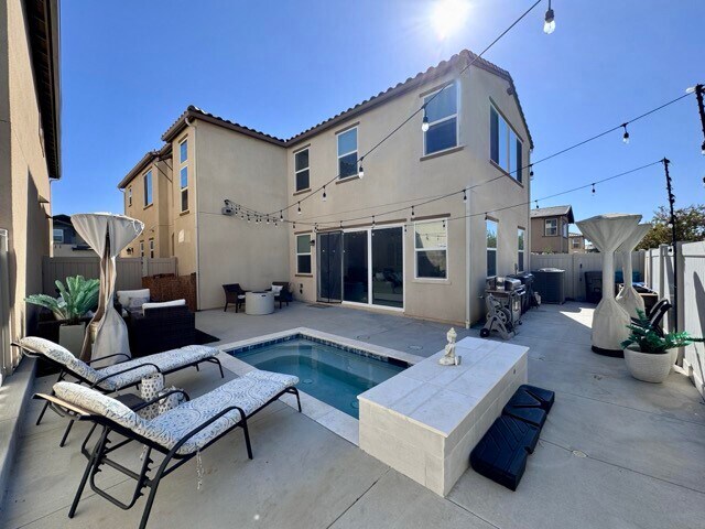 Building Photo - 38572 Rosegate Pl