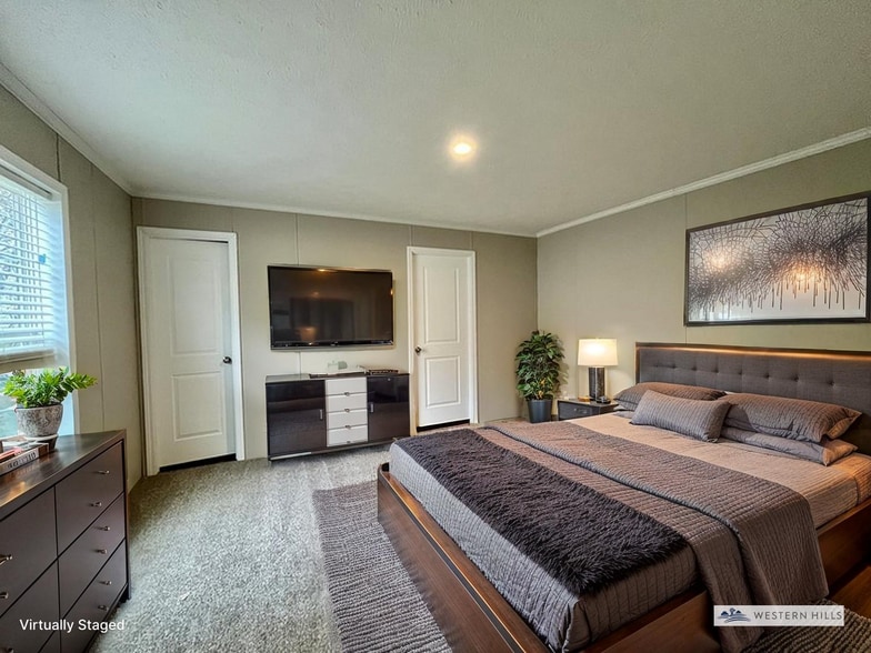 Building Photo - 3701 2nd St