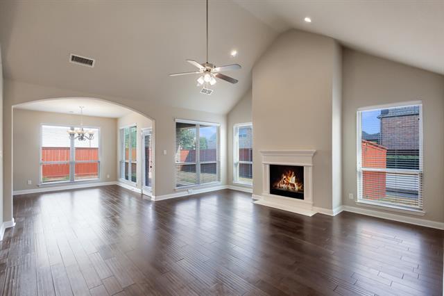 Building Photo - 15609 Canyon Ridge