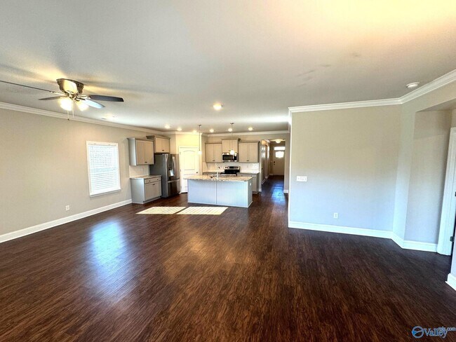 Building Photo - 341 River Rock Dr