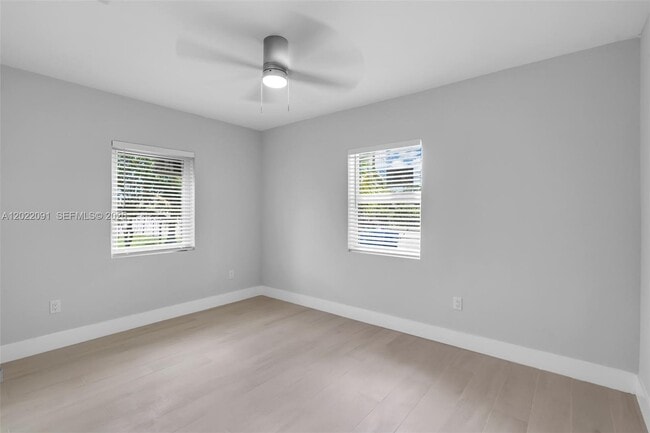 Building Photo - 351 NE 82nd St