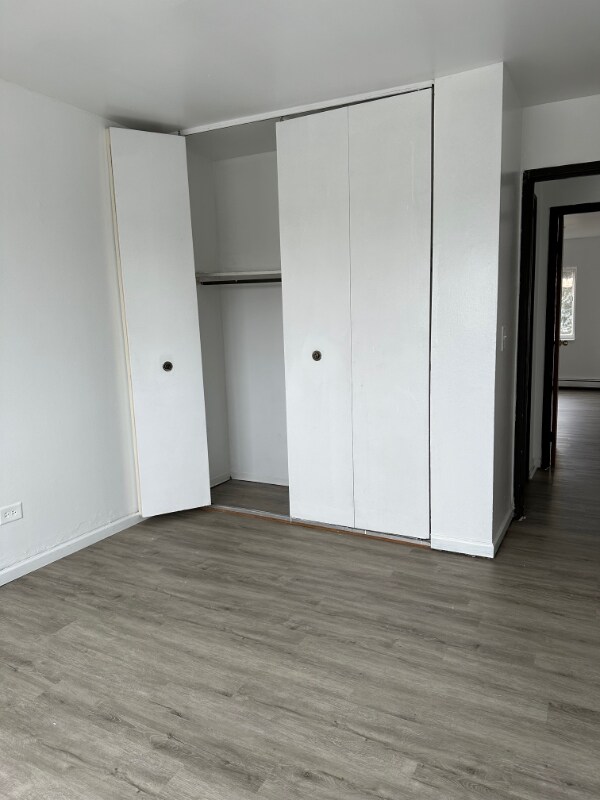 Building Photo - 309 Hawthorne Cir