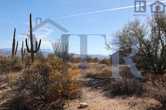 Building Photo - 3Bed/2Bath Home in North Scottsdale! $399 ...