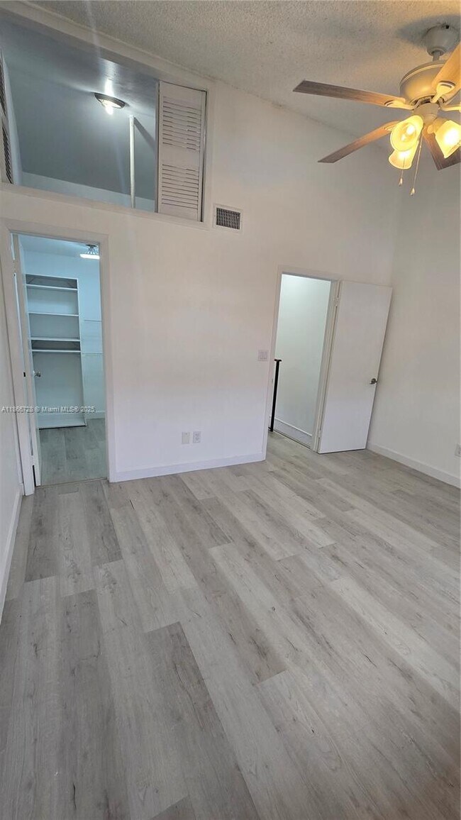 Building Photo - 8060 SW 152nd Ave