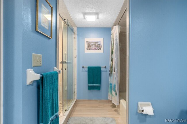 Building Photo - 5 Cypress Run