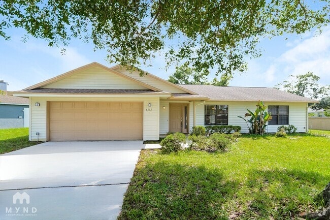 Building Photo - 8712 Grandee Dr