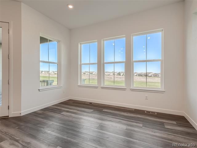 Building Photo - 15678 Valentia St