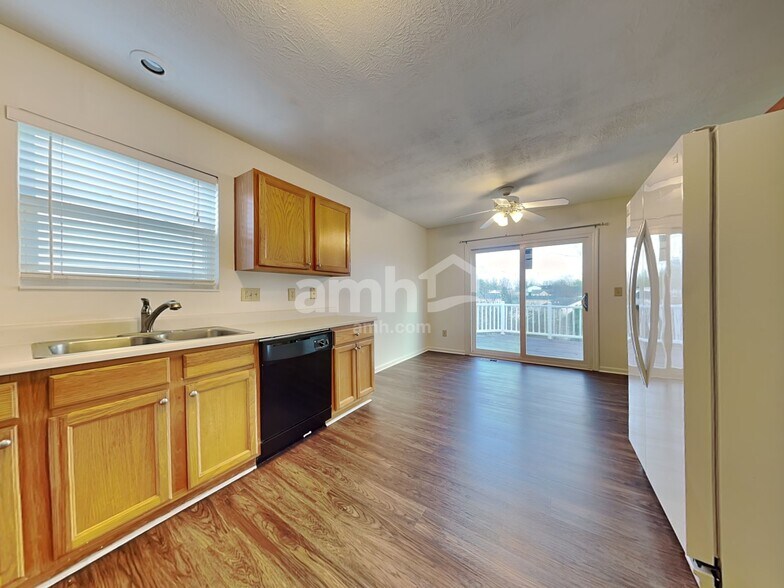 Building Photo - 6312 Satin Wood Dr