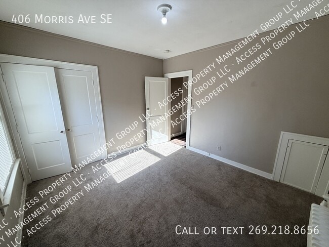 Building Photo - 406 Morris Ave SE