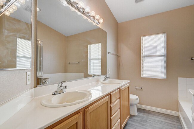 Building Photo - Single Family Home in N Las Vegas Aliante Area