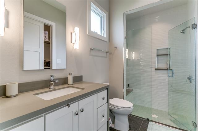 Building Photo - 2218 Castilian Path