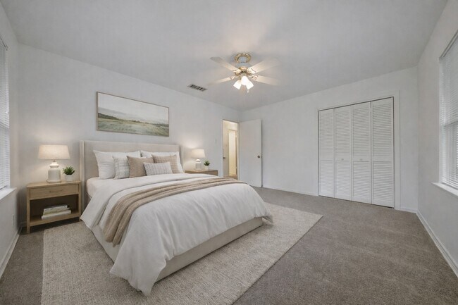 Building Photo - 1930 Brimberry St