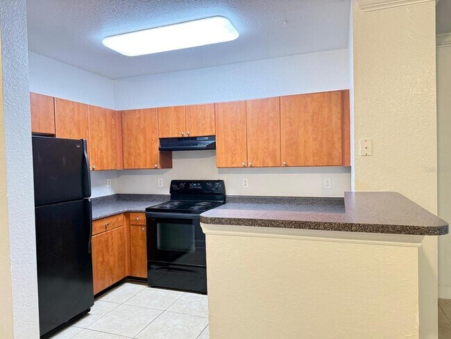 Building Photo - 202 E South St