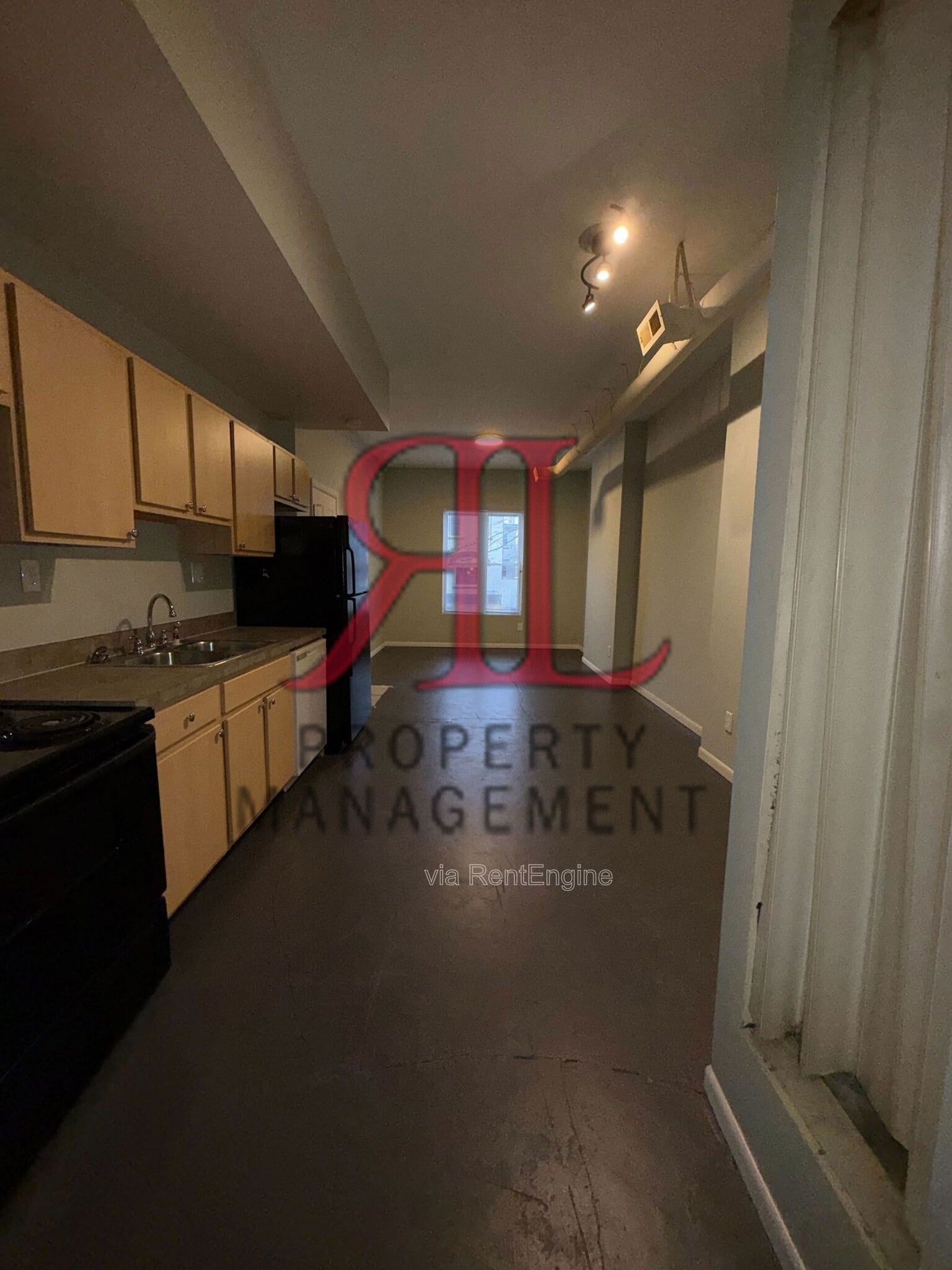 Building Photo - 821 Oak St