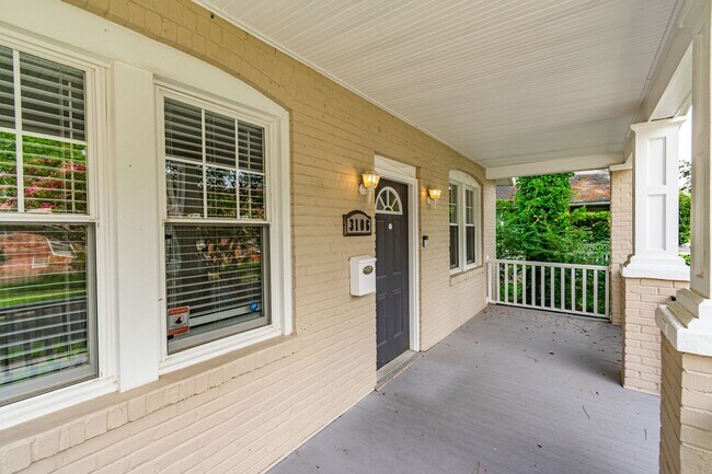 Building Photo - Single Family Norfolk Home