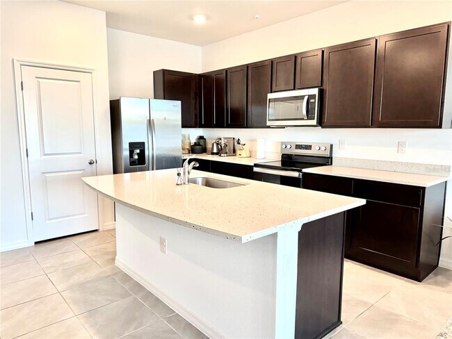 Building Photo - 445 Mangrove Shade Cir