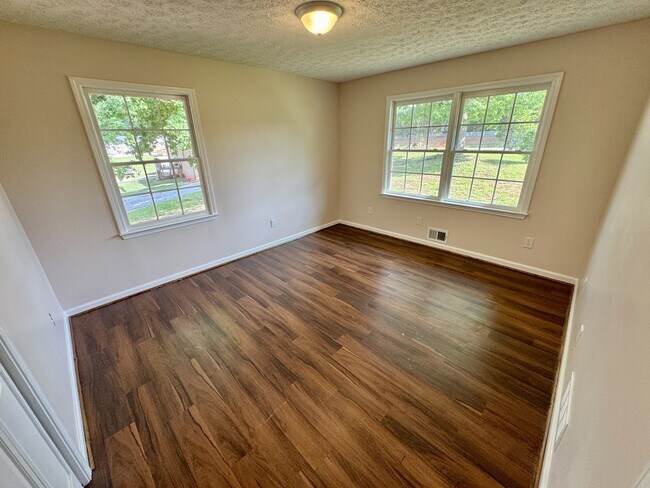 Building Photo - 4469 GA-42