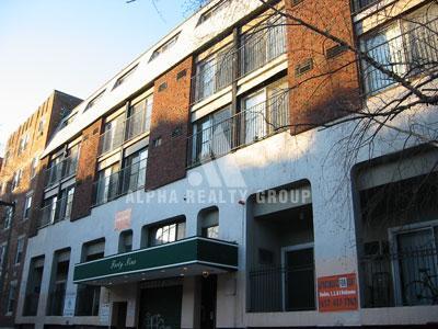 Building Photo - 49 Symphony Rd