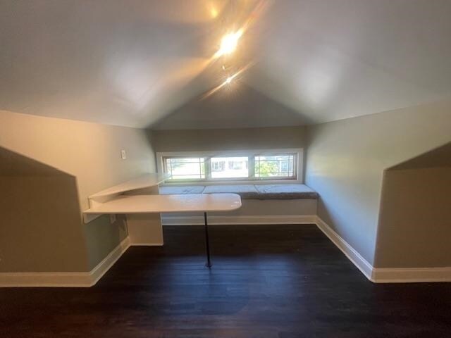 Building Photo - 1235 Vinton Ave