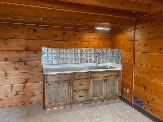 Building Photo - Studio with Carmel Hill Views - Available ...