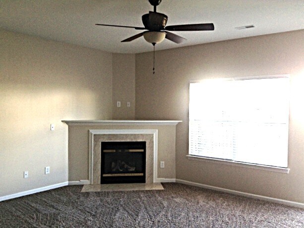 Building Photo - 5525 Stowe Derby Dr