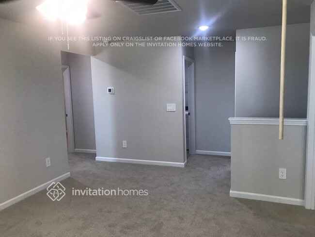 Building Photo - 583 White Birch Ln