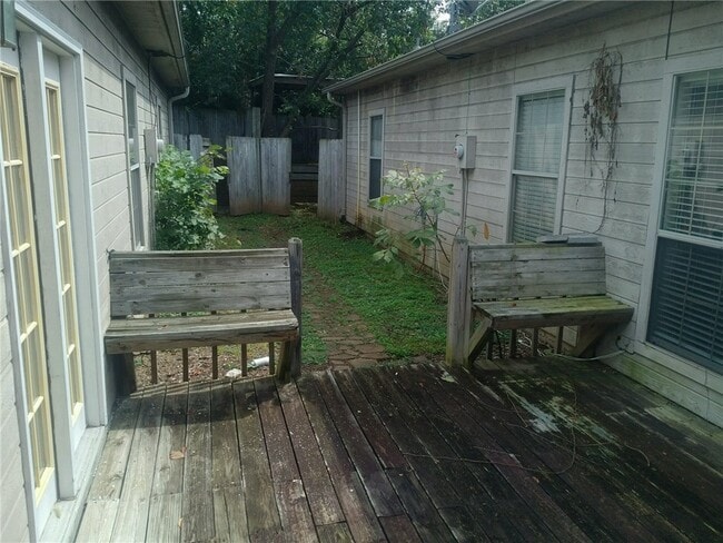 Building Photo - 1754 Pointer Ln