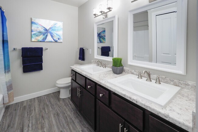 Building Photo - 6639 Mill Creek Dr