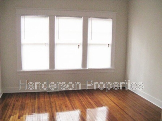 Building Photo - 1207 E 34th St