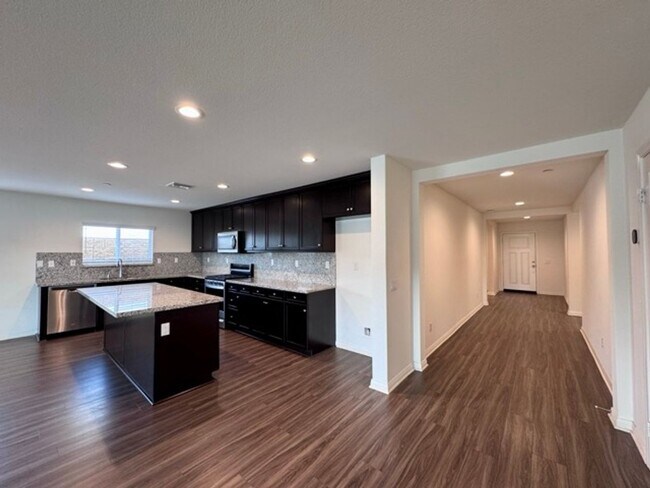 Building Photo - Newly built 4 bedroom Winchester home for ...