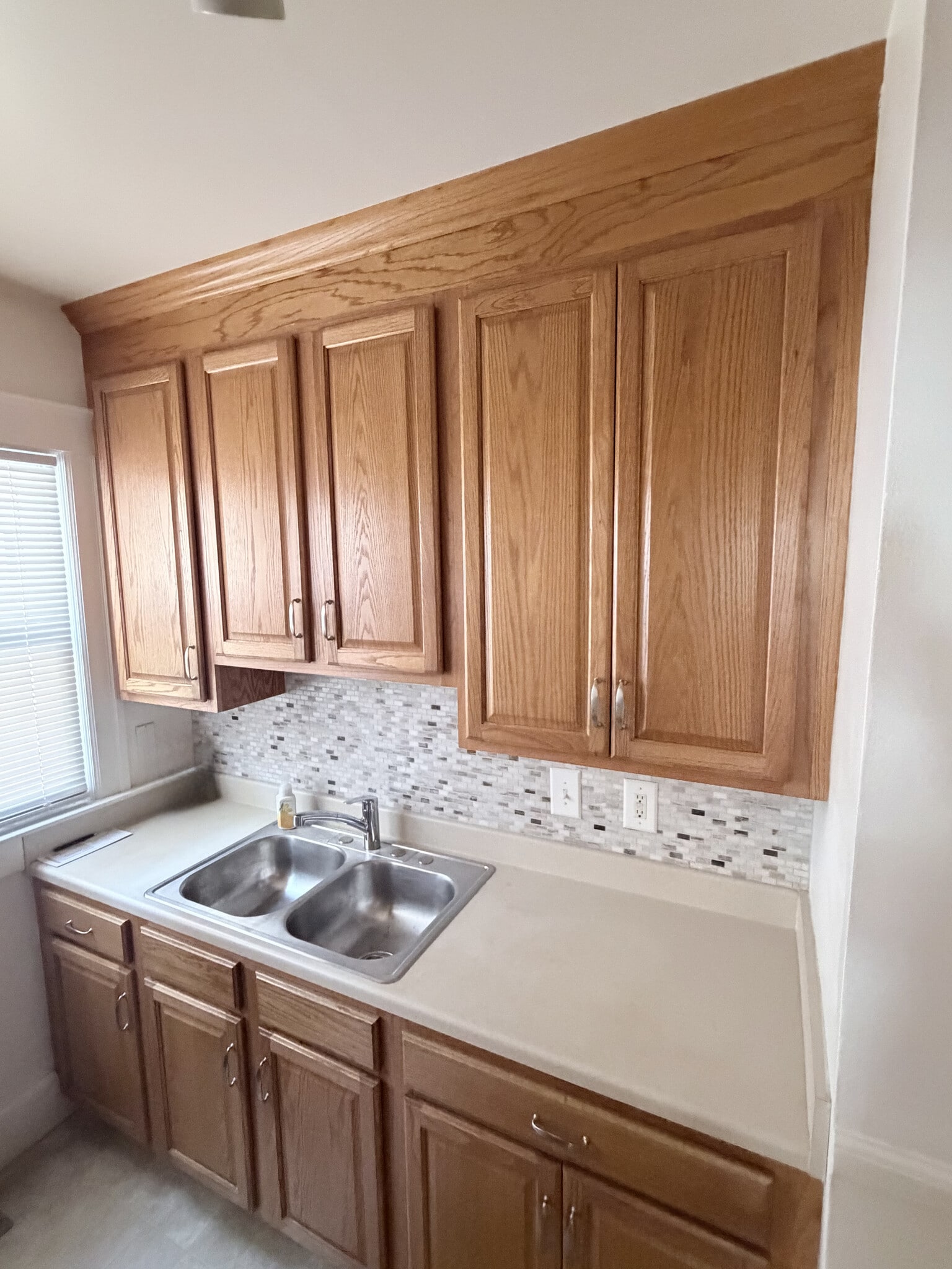 kitchen - 858 Nottingham Rd