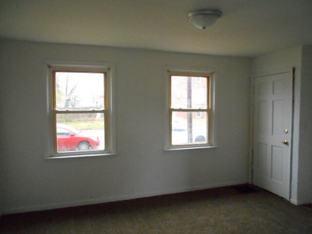 Building Photo - 3509 6th St