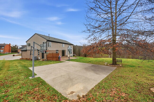 Building Photo - 1815 Mountainview Ct