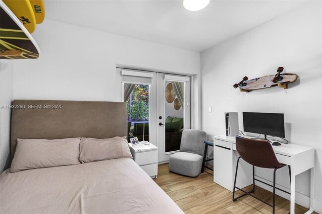 Building Photo - 653 Glenridge Rd