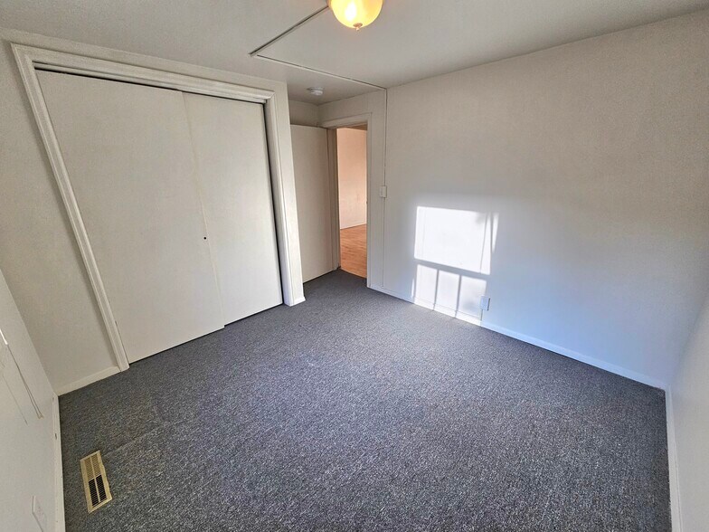 Bedroom 2 Picture from another angle - 755 19th St