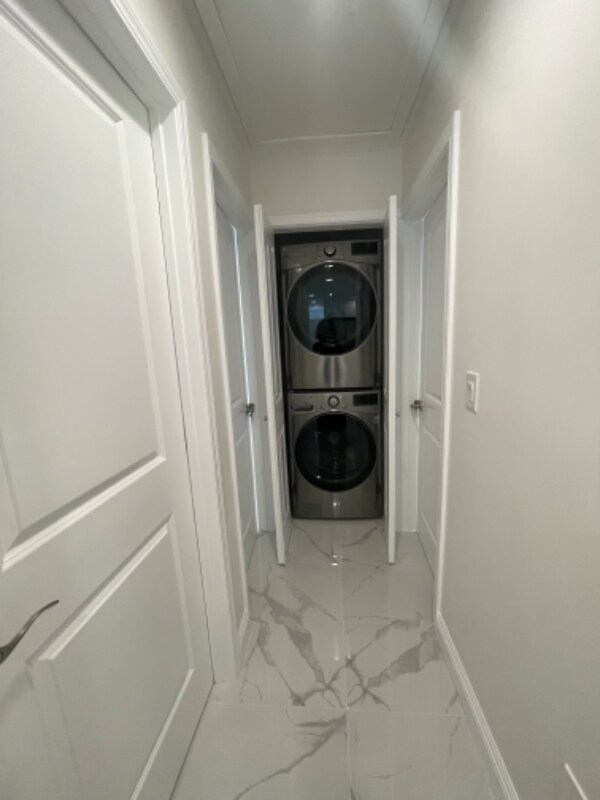 Building Photo - 1521 W Cerritos Ave