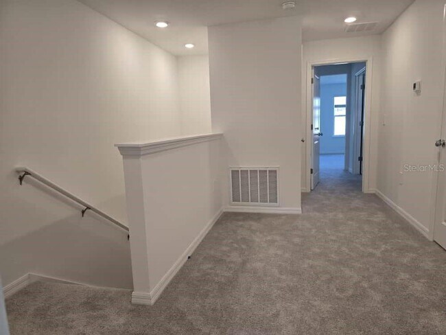 Building Photo - 10135 Trumpet Honeysuckle Wy