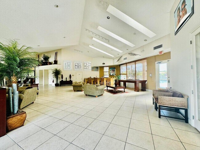 Building Photo - 1541 Windorah Way