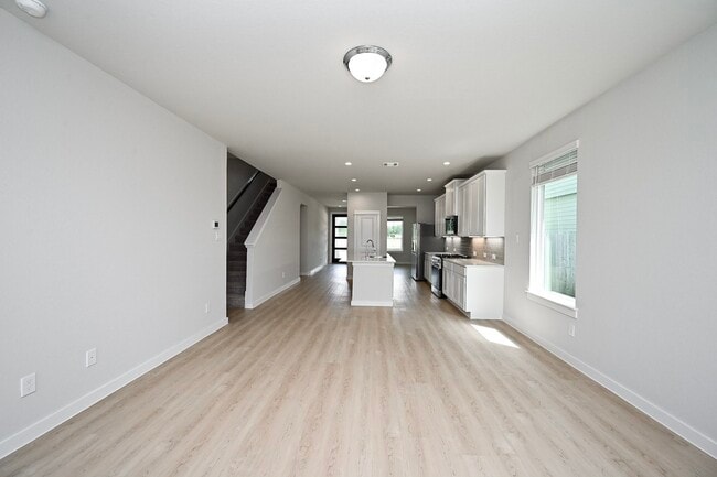 Building Photo - 33019 School Hl Rd