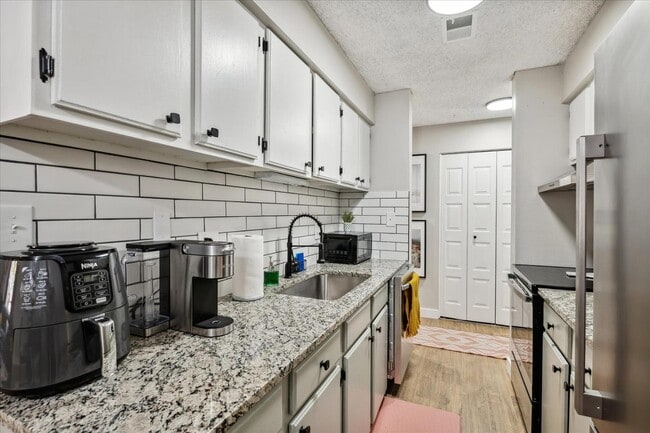 Building Photo - 7755 E Quincy Ave