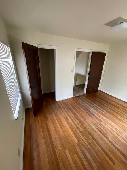 Building Photo - 29 Pleasant Ridge Ave