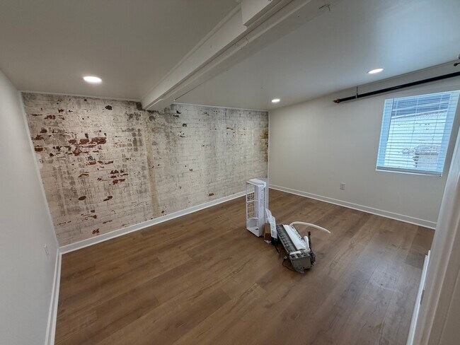 Building Photo - The Warehouse At Calhoun - RESIDENTIAL