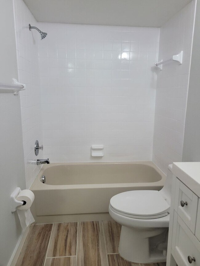 Building Photo - A delightful 2/2 Villa located in Spring Hill Florida